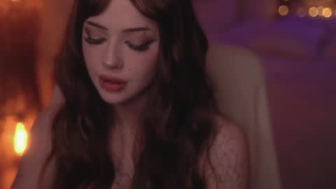 Alyson online show from 12/11/24, 12:33