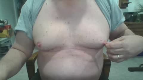 Snapshot of excitacbleguy9 chatting on 01/13/25, 02:00 was excitablyguy hacked online show from 01/13/25, 02:00