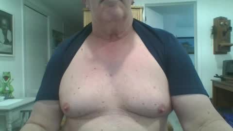 Snapshot of excitacbleguy9 chatting on 02/14/25, 08:37 was excitablyguy hacked online show from 02/14/25, 08:37