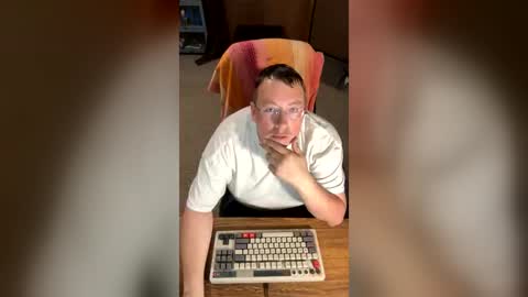 Snapshot of excitedwaffles chatting on 06/29/26, 09:26 excitedwaffles online show from 06/29/26, 09:26