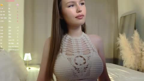 Snapshot of exclusive_model_ chatting on 03/24/26, 04:12 Angel online show from 03/24/26, 04:12