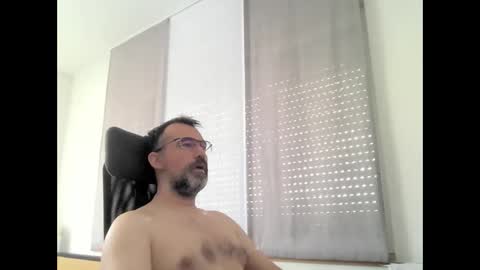 exhibit77 online show from 04/16/26, 06:47