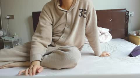 Snapshot of exhibitionism44 chatting on 01/06/25, 04:58 exhibitionism44 online show from 01/06/25, 04:58