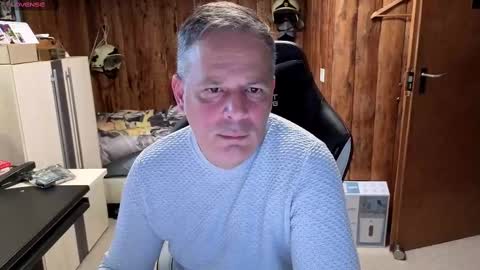 Snapshot of exibe1219 chatting on 01/23/25, 11:26 exibe1219 online show from 01/23/25, 11:26