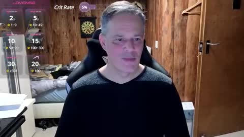 Snapshot of exibe1219 chatting on 02/08/25, 10:07 exibe1219 online show from 02/08/25, 10:07