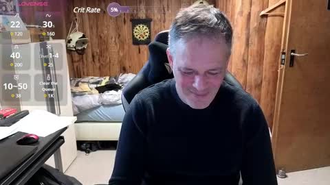 Snapshot of exibe1219 chatting on 02/14/25, 01:18 exibe1219 online show from 02/14/25, 01:18