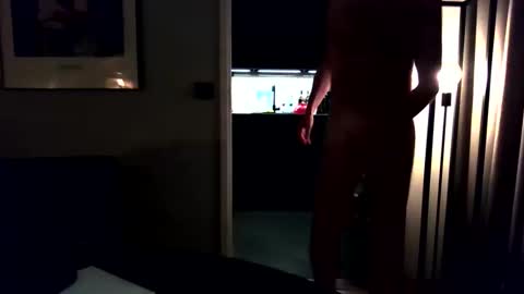 exibist79 online show from 01/11/26, 05:56