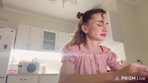 Snapshot of eximi chatting on 02/05/26, 10:03 eximi online show from 02/05/26, 10:03