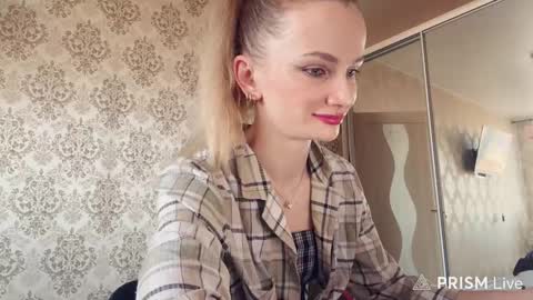 Snapshot of eximi chatting on 02/09/26, 02:32 eximi online show from 02/09/26, 02:32