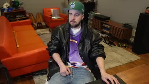 exjockstud online show from 09/29/25, 02:16