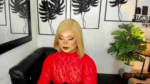 Snapshot of exotic_lindsay chatting on 06/03/26, 06:46 Lindsay online show from 06/03/26, 06:46