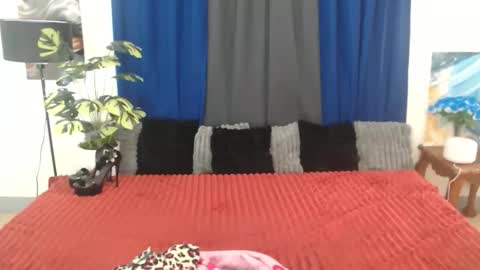 Snapshot of exoticayarah chatting on 06/08/26, 12:14 exoticayarah online show from 06/08/26, 12:14