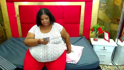 Snapshot of exoticbigmandx chatting on 01/28/25, 08:26 Mandy online show from 01/28/25, 08:26