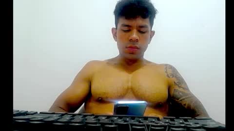 exoticboybigdick online show from 01/12/26, 07:52