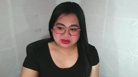 SHANTAL MARIE online show from 11/26/25, 02:40