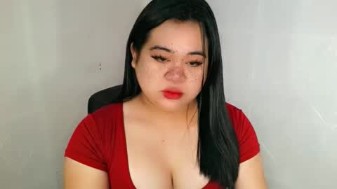 SHANTAL MARIE online show from 12/02/25, 11:37