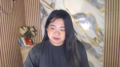 Snapshot of exoticpinayx chatting on 04/09/26, 01:38 SHANTAL MARIE online show from 04/09/26, 01:38