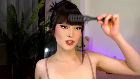 Candy  online show from 12/12/24, 02:55