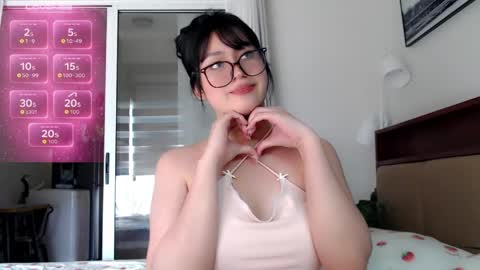 Snapshot of expensive_candyx chatting on 04/12/26, 06:51 Candy online show from 04/12/26, 06:51