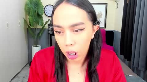 Suki online show from 12/14/25, 05:29