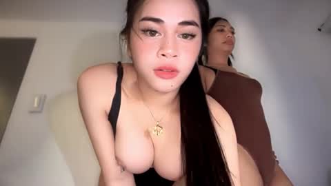 chloee online show from 02/25/26, 11:47