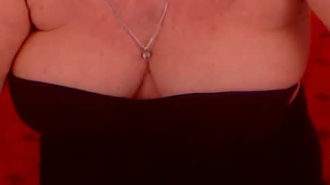 Alana online show from 12/12/24, 12:05