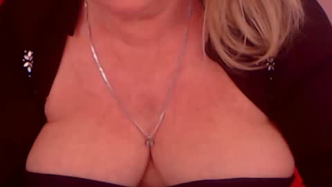 Alana online show from 01/02/25, 02:33