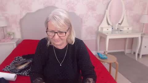 Snapshot of experiencedalana chatting on 05/16/26, 10:08 Alana online show from 05/16/26, 10:08