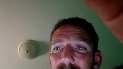 Snapshot of experttreecompany chatting on 03/30/26, 05:52 experttreecompany online show from 03/30/26, 05:52