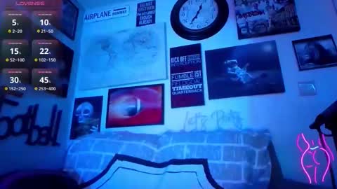 Snapshot of explicitshaybaby chatting on 04/21/26, 07:36 explicitshaybaby online show from 04/21/26, 07:36