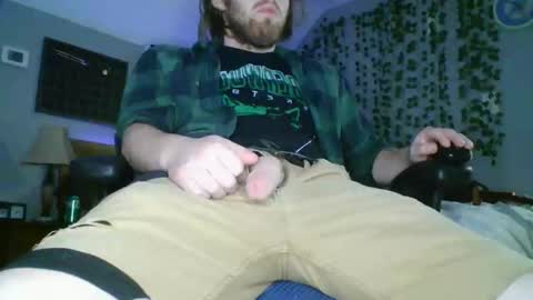 Snapshot of explosive_andyy chatting on 03/10/26, 11:37 Explosivee andyy online show from 03/10/26, 11:37