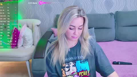 Snapshot of explosivestuff chatting on 04/10/26, 02:50 Anna online show from 04/10/26, 02:50