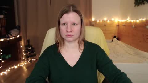 Snapshot of exponentex5 chatting on 02/15/25, 10:21 Crystal online show from 02/15/25, 10:21