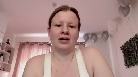 Snapshot of exponentex5 chatting on 05/16/26, 03:11 Crystal online show from 05/16/26, 03:11