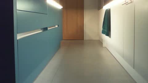 Elise online show from 12/19/24, 07:29