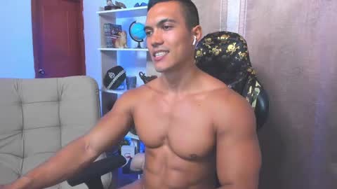 Snapshot of exquisite_gabe chatting on 12/13/24, 06:16 GABRIEL online show from 12/13/24, 06:16