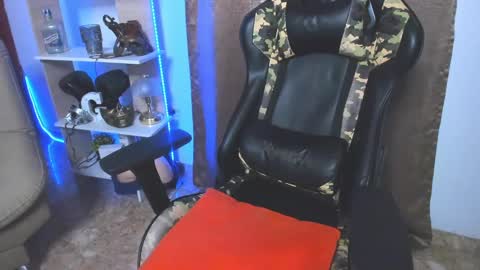 Snapshot of exquisite_gabe chatting on 01/07/25, 11:35 GABRIEL online show from 01/07/25, 11:35