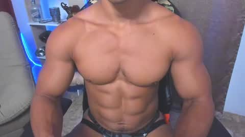 Snapshot of exquisite_gabe chatting on 02/06/25, 03:06 GABRIEL online show from 02/06/25, 03:06