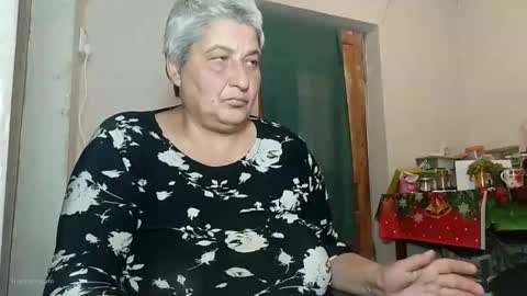 ExquisiteMature online show from 10/12/25, 10:36