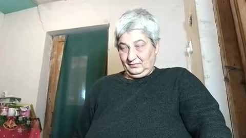 ExquisiteMature online show from 10/19/25, 09:21