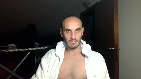 Snapshot of extr0 chatting on 03/07/25, 08:33 Extro online show from 03/07/25, 08:33