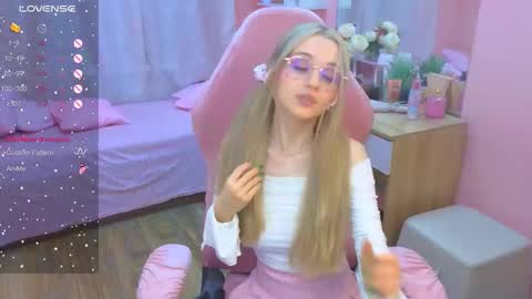 exxxcore_ online show from 09/26/25, 01:15