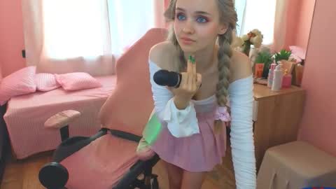 exxxcore_ online show from 09/27/25, 01:21