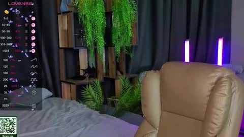 exxxcore_ online show from 10/24/25, 11:39