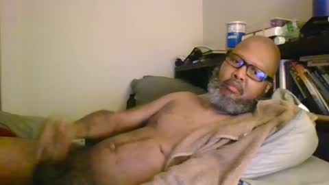 Snapshot of eyequee0007 chatting on 09/26/25, 03:43 eyequee0007 online show from 09/26/25, 03:43