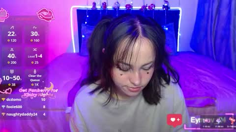 eymmy_24 online show from 11/22/25, 03:27