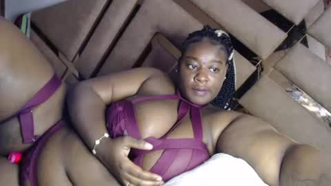 eyshaexotii online show from 09/10/25, 02:28