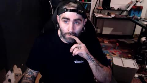 Eytab online show from 10/30/25, 08:42