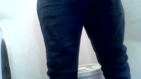 Snapshot of eyyoboobo0 chatting on 02/08/25, 07:27 eyyoboobo0 online show from 02/08/25, 07:27