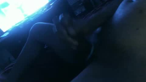 Snapshot of ezeddie2015 chatting on 12/22/25, 12:29 ezeddie2015 online show from 12/22/25, 12:29